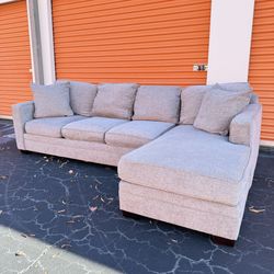 Free Delivery - Havertys Light Gray Sectional Couch