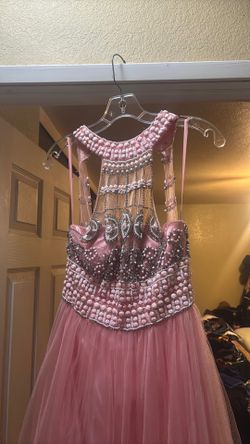 Beautiful Cinderella gown size 6