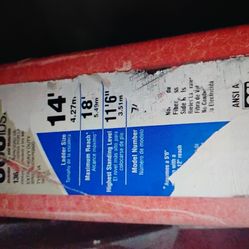 14ft Aframe Fiberglass ladder (300Ib capacity)