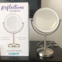 Makeup LED-Lighted Mirror New In Box.