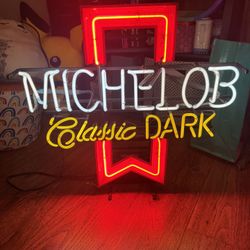 Vintage Michelob Neon Bar Light