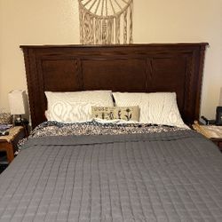 King Bed Set - Headboard, Mattress, Spring Mattress, Footboard, Frame