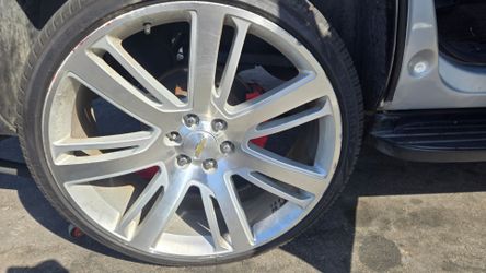CHEVY GMC CADILLAC REPLICA OEM RIMS 26 INCH