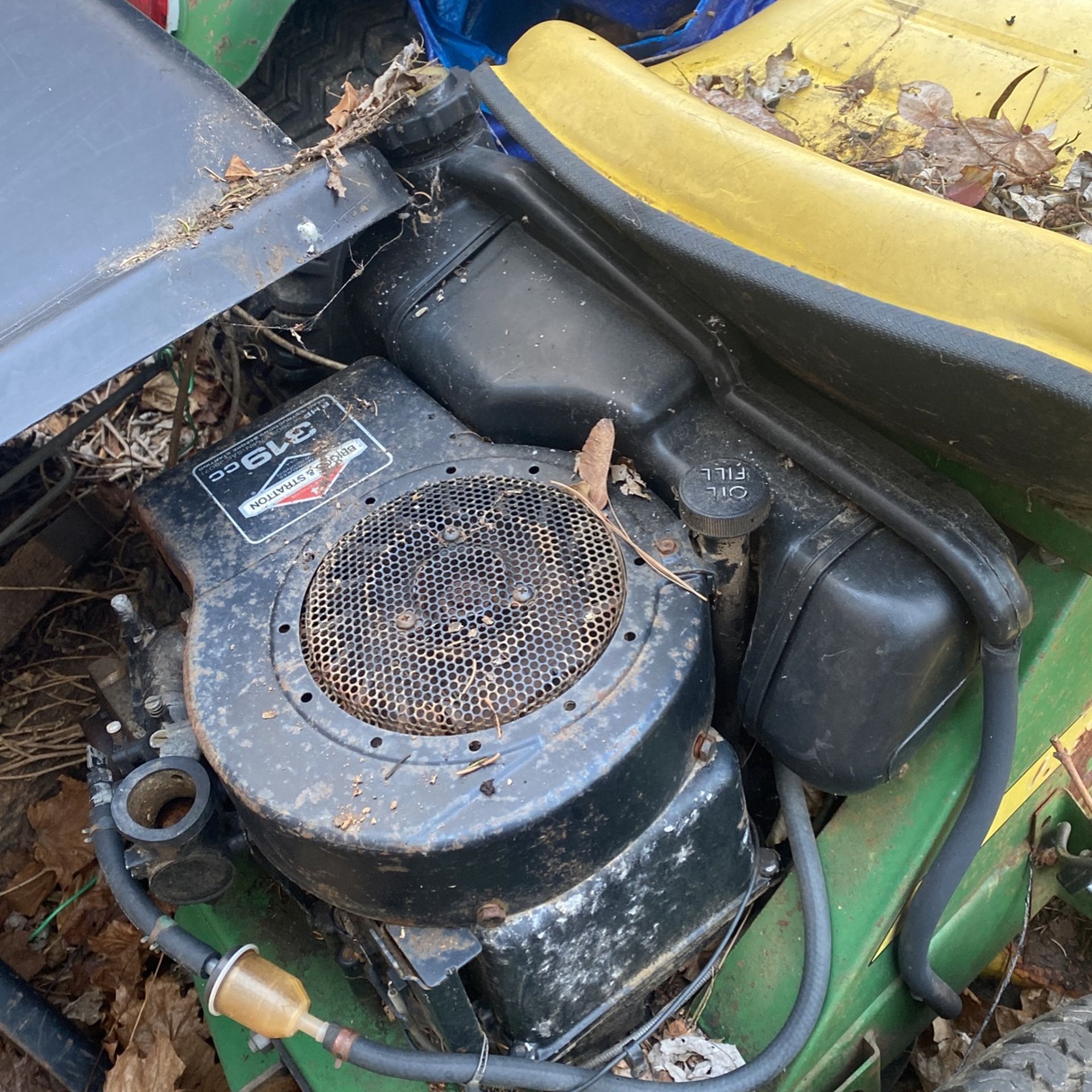 John Deere Riding Mower R 72
