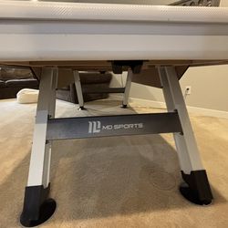 Air Hockey Table