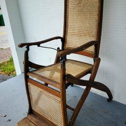 Antique New Haven Medical/ Barber Loungimg Chair On Castors