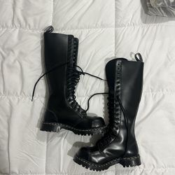 Gripfast Knee High Lace Up Boots Solovair