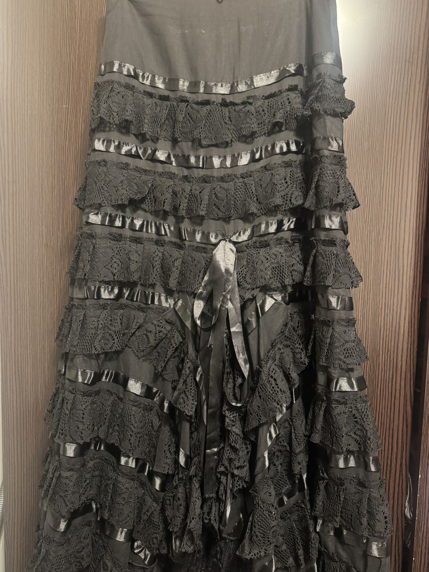 Beautiful Skirt, Layers And Decoration 