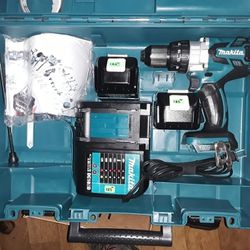 $180 No Less Makita Xph07 Hammer Drill Kit Complete With Two Brand New Batteries Charger And Hard Shell Case