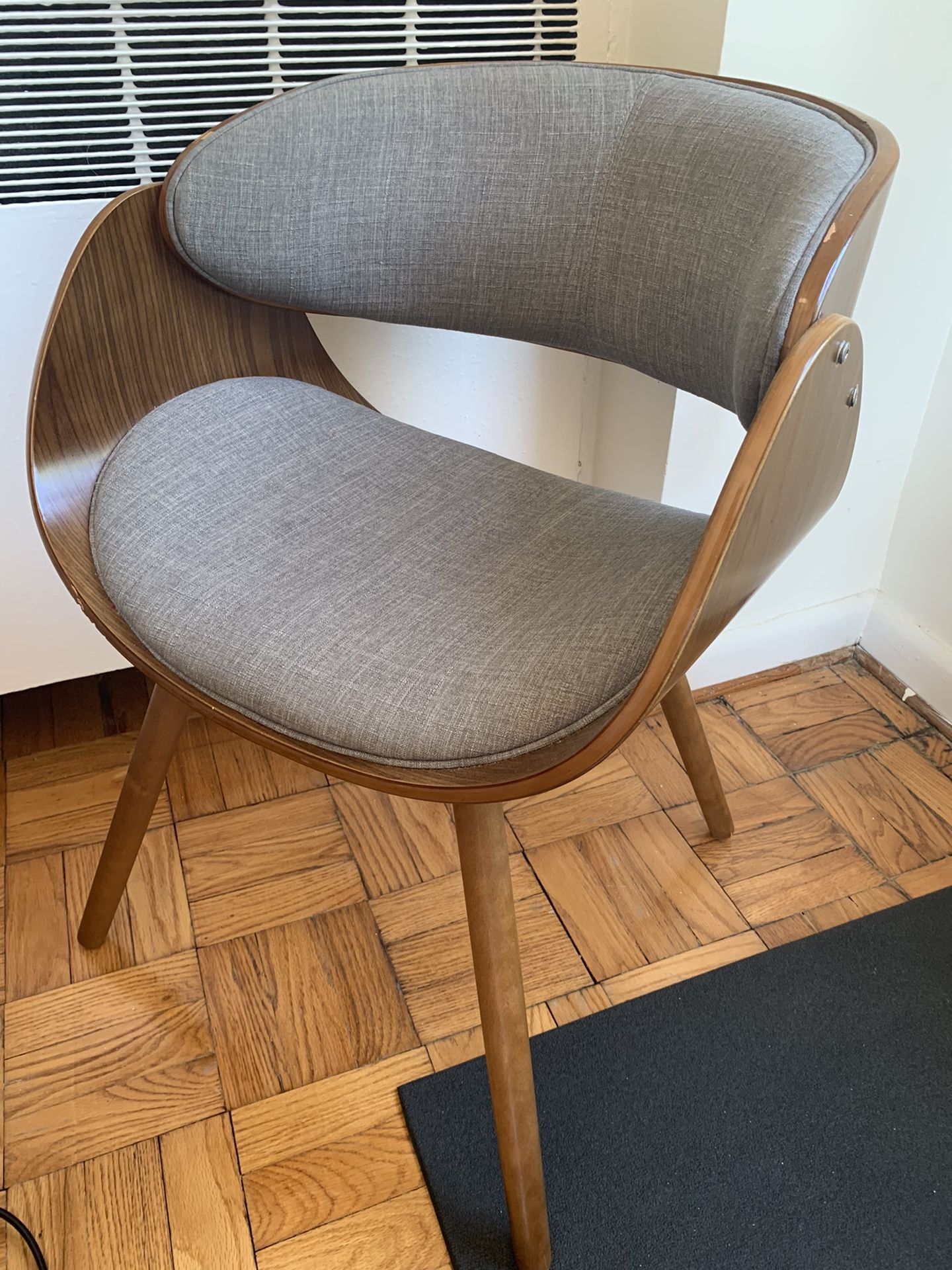 Mid Century Desk Chair