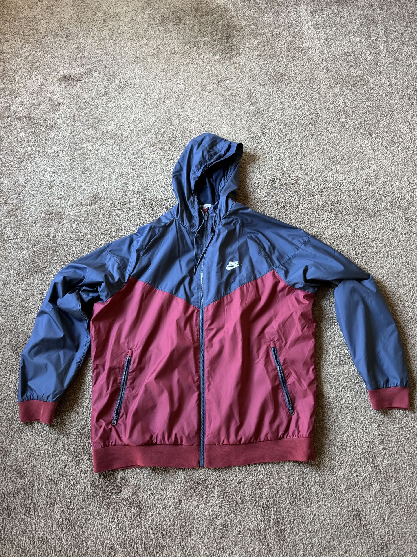 Nike Windrunner Windbreaker Hooded Jacket 