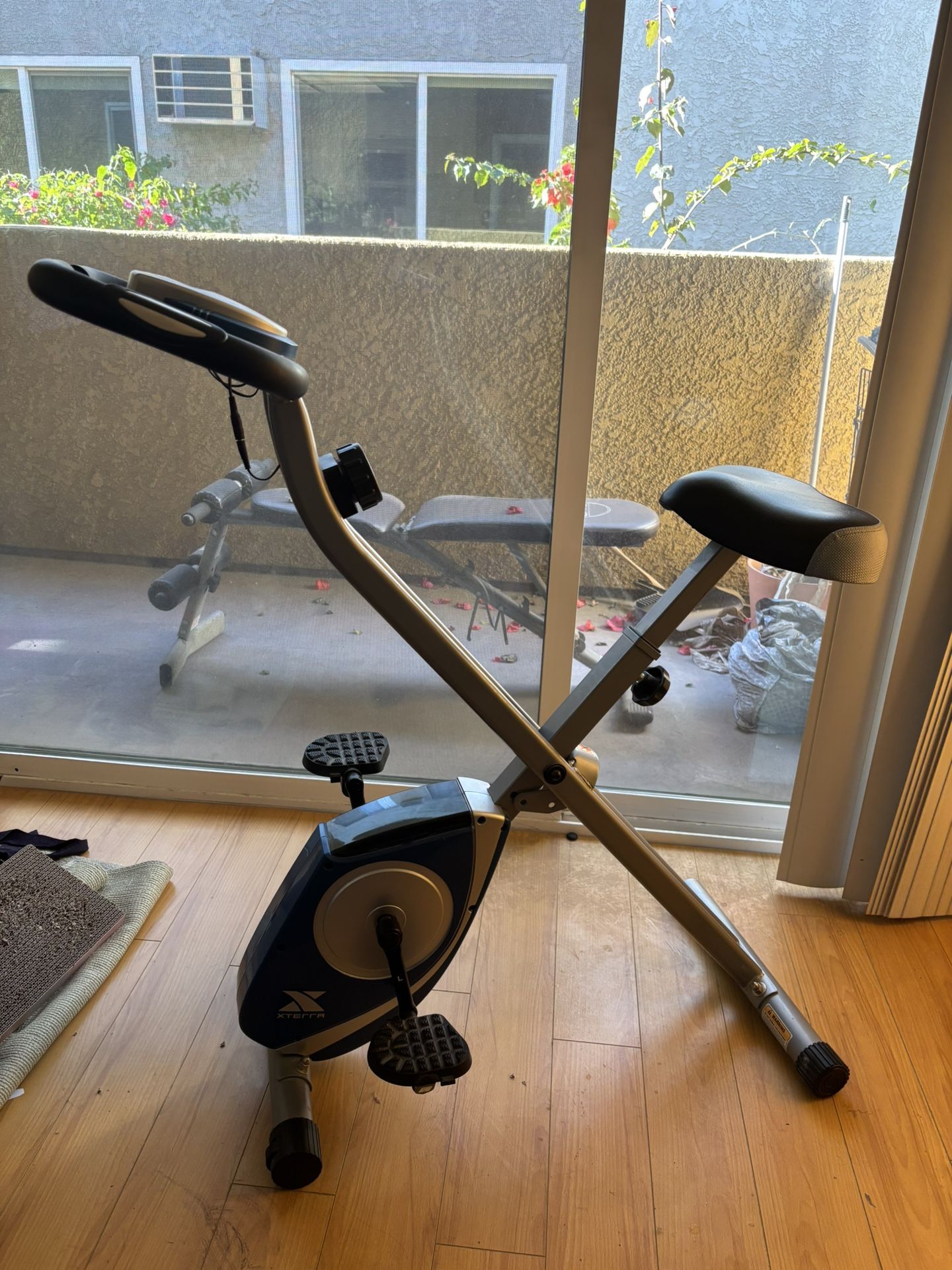 XTERRA Folding Exercise Bike