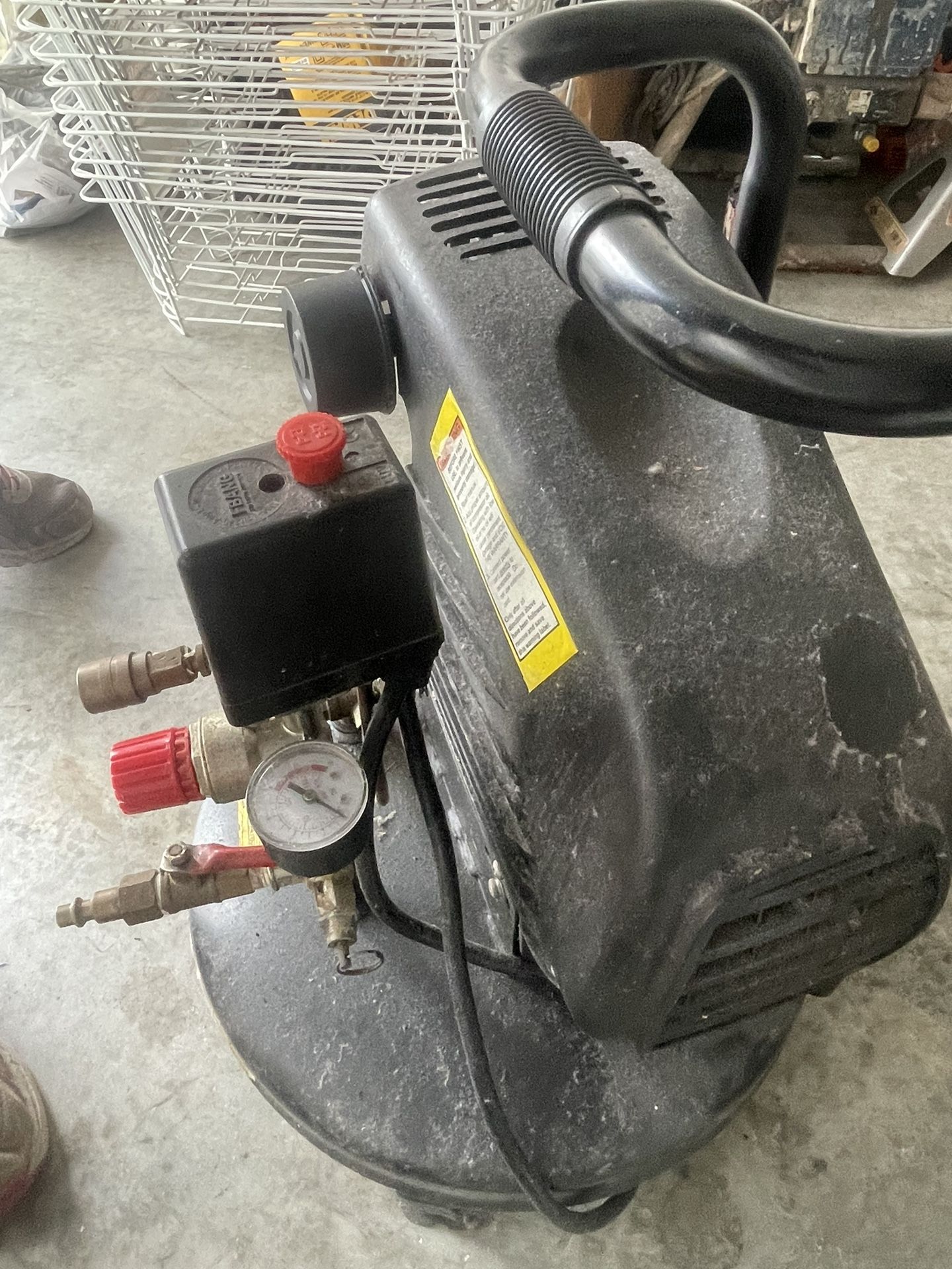 Air Compressor 