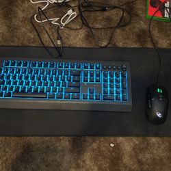 Keyboard And Mouse Setup With Mousepad