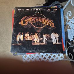 COMMODORES VINYL 