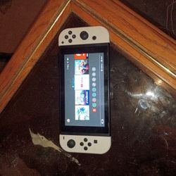 Used switch And Pokemon Sword 