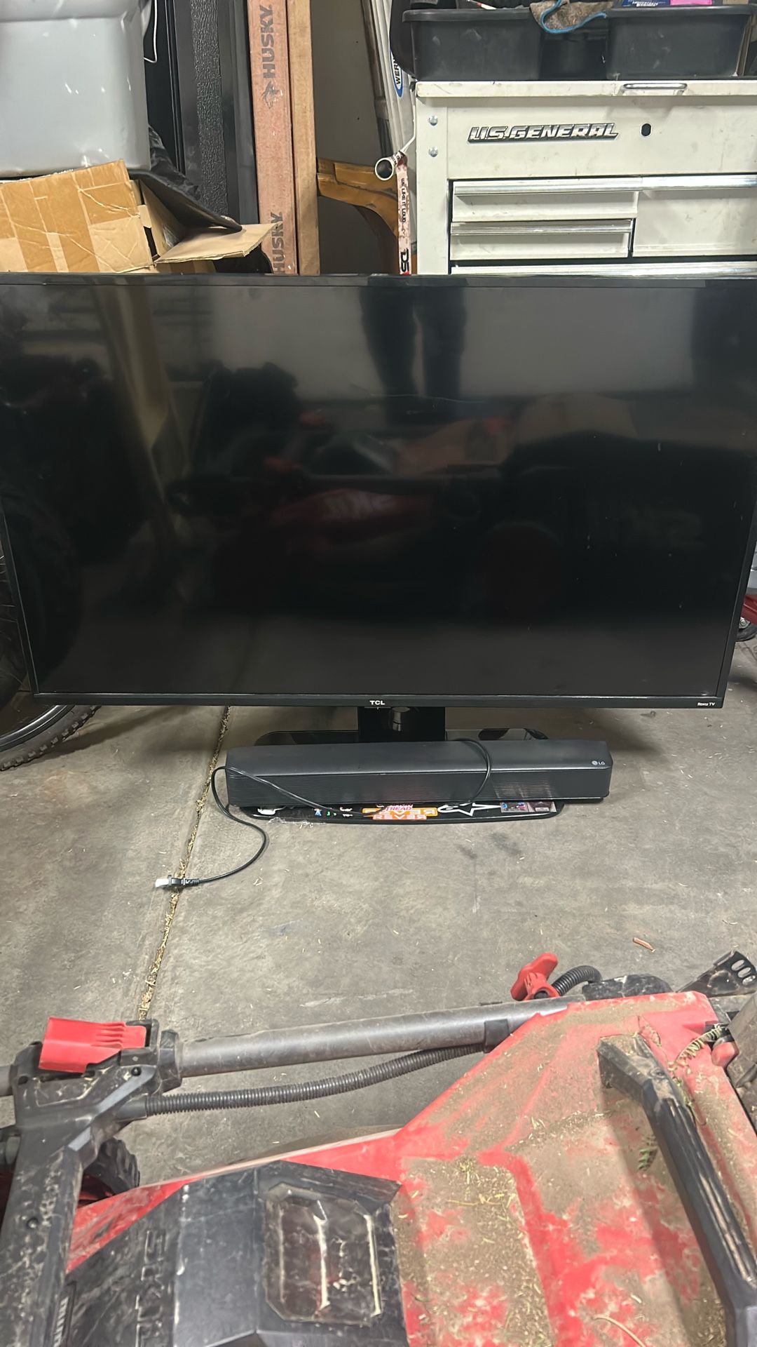 TCL Tv With Lg Sound Bar