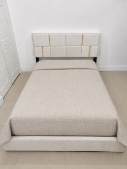 Queen bed