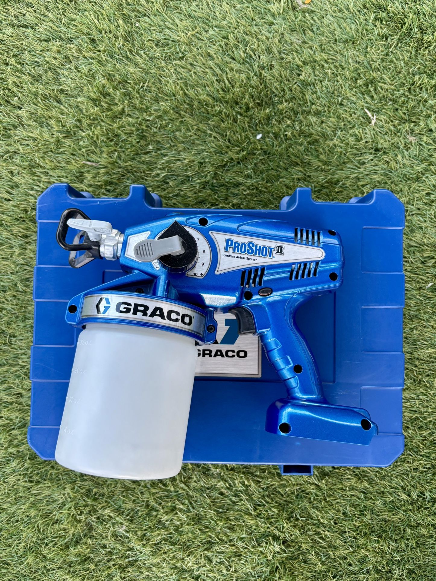 Graco 16M886 Cordless Airless Paint Sprayer ProShot 2