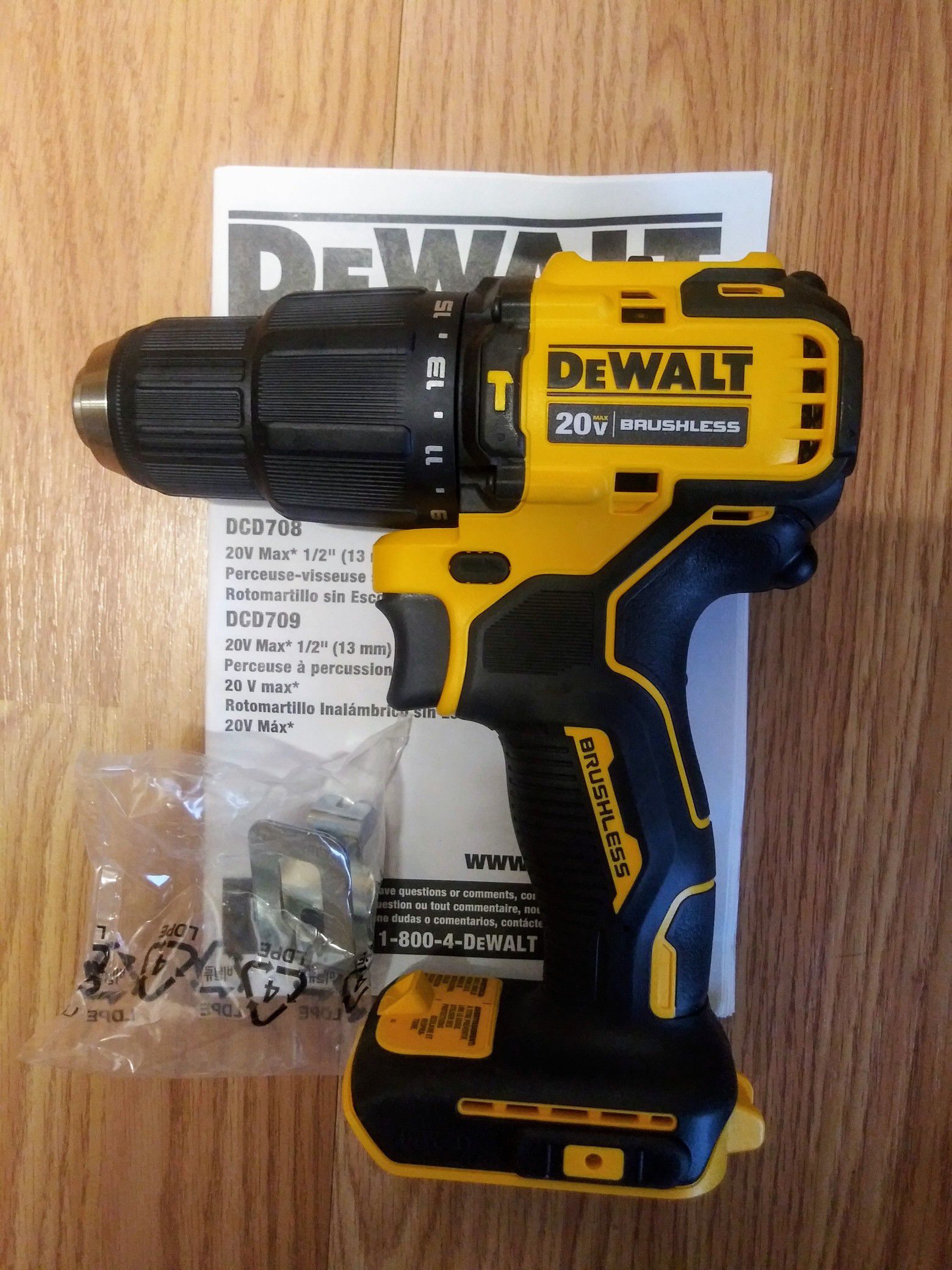 "New*DEWALT 1/2-in 20V Max Variable Speed Brushless Cordless Atomic Hammer Drill (Tool Only)