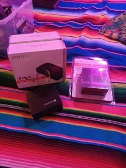 USB CHARGING STATIONS 