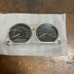 Harley Davidson Instrument Cluster Speedometer
