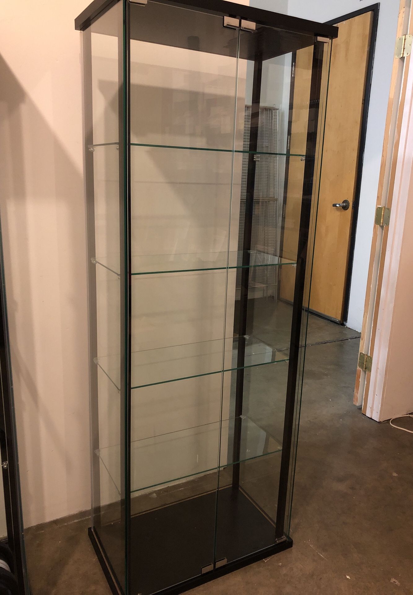 Glass Showcase Shelves