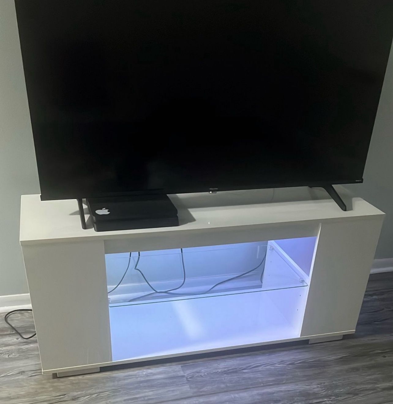 50 inch Hisense Roku Smart TV 