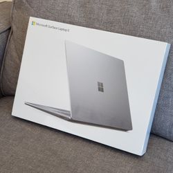 Microsoft Surface Laptop 4 Touchscreen Brand New 8GB RAM/ 256SSD - $1 DOWN TODAY, NO CREDIT NEEDED 
