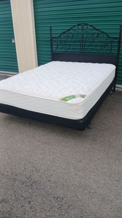 QUEEN BED FRAME WITH BOX AND MATTRESS