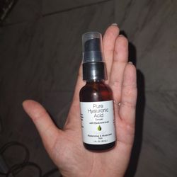 PURE HYALURONIC ACID SERUM