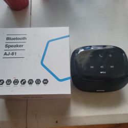 Onvo Bluetooth Speaker.