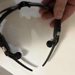 Smart Bluetooth Sunglasses with Built-In Headset + Case