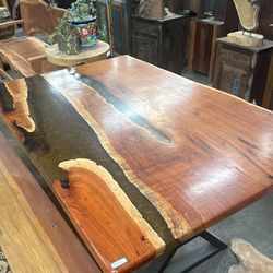 Solid Acacia Table With Brown Epoxy 