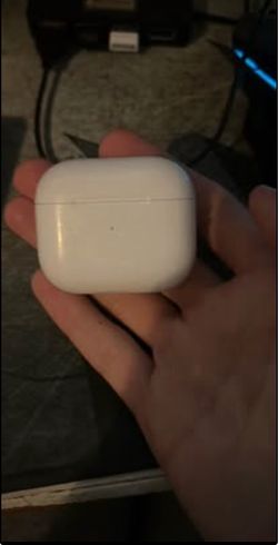 Airpods Gen 3 CASE ONLY