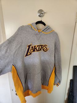 Lakers sweater 3X mens