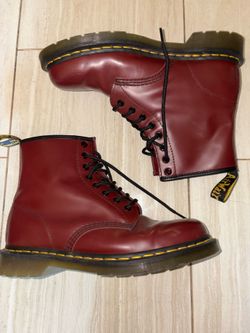Doc Martens Burgundy