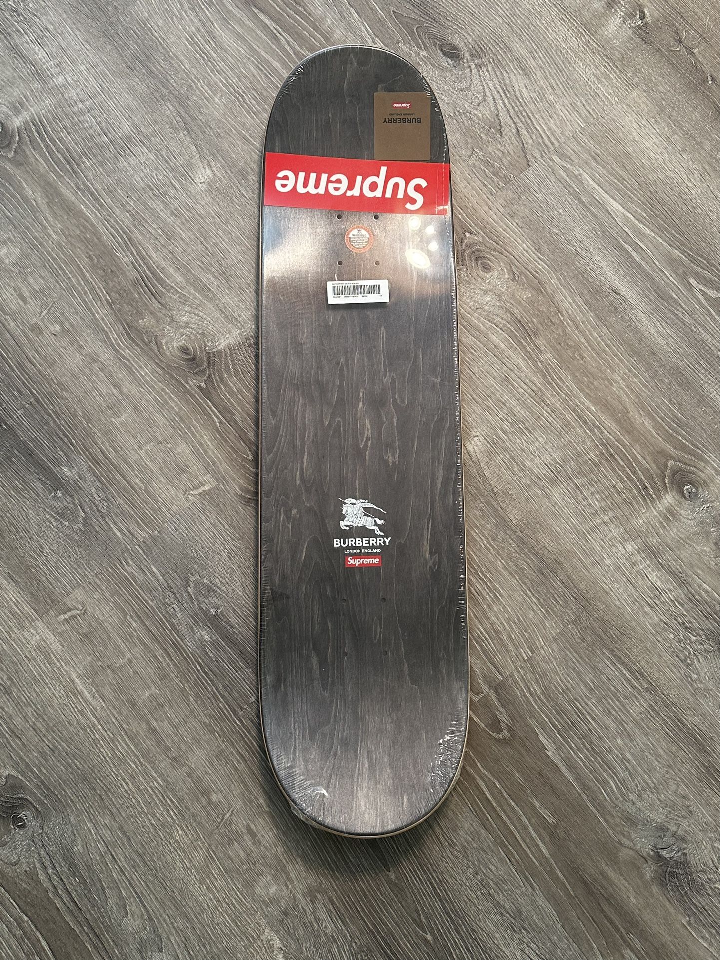 Supreme® Burberry® Skateboard pink デッキ