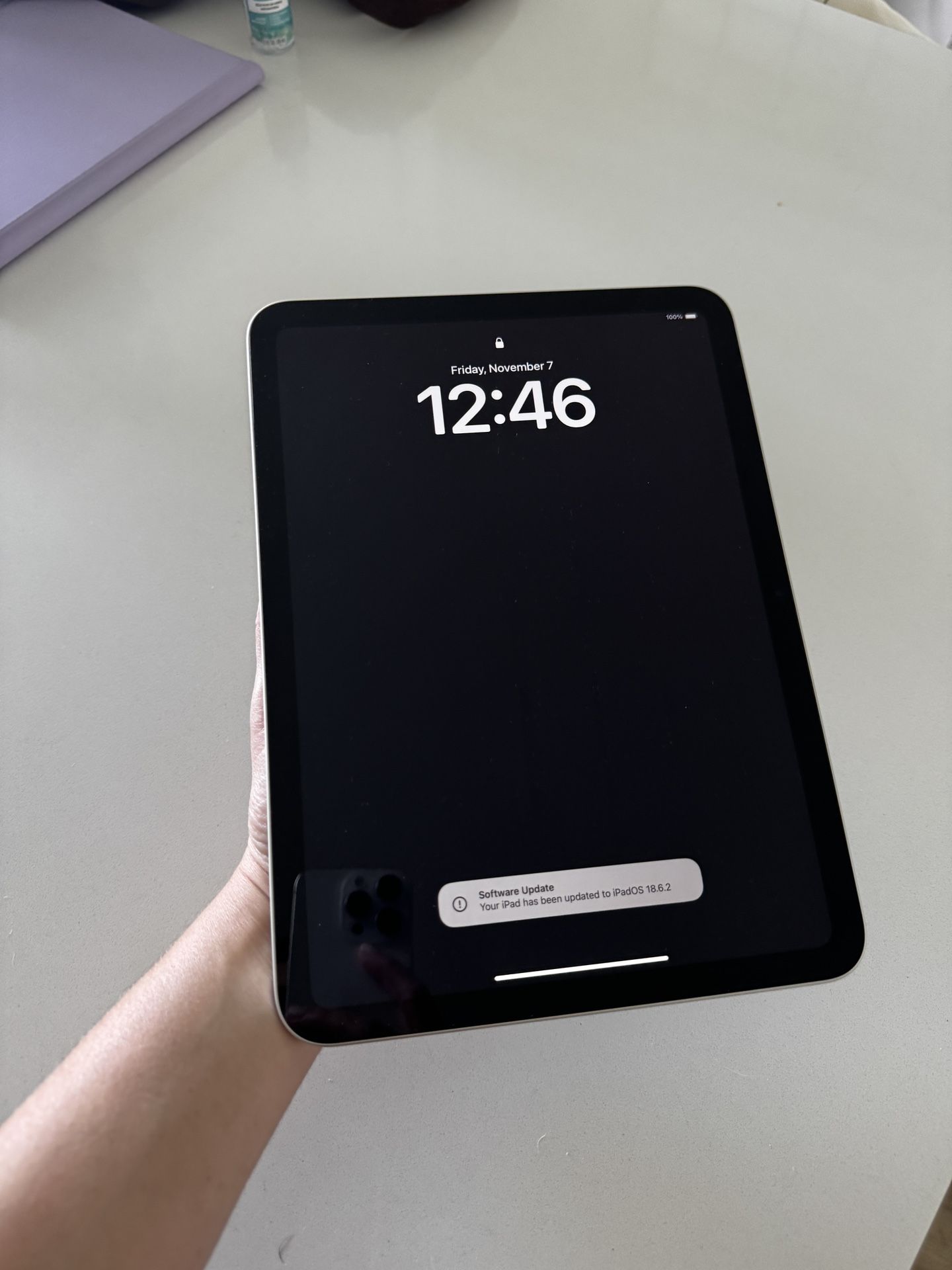 iPad 10th generation 64gb for Sale in Miami, FL - OfferUp