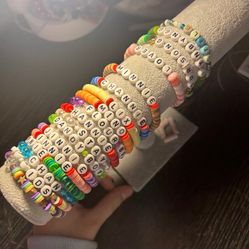 CUSTOMIZABLE handmade bracelet