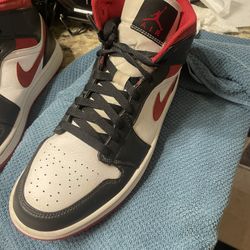 Air Jordan 1 Size 9 