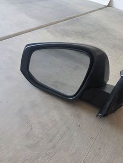 2016-2023 toyota tacoma drivers mirror