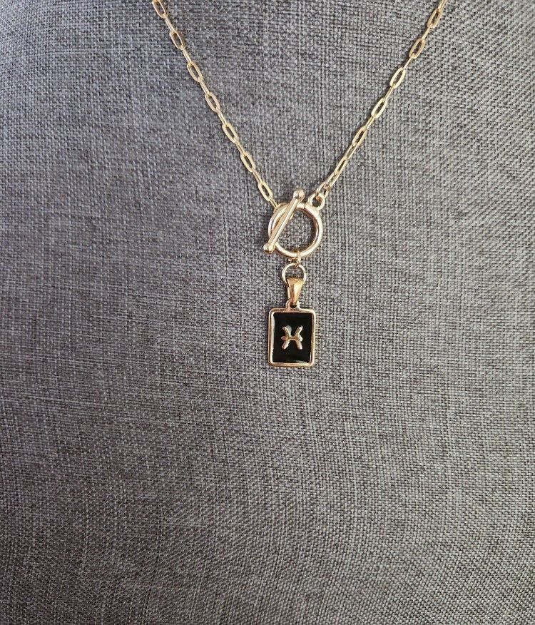 Gold Zodiac "Pisces" Toggle Necklace