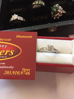 14 Kt white gold & diamonds