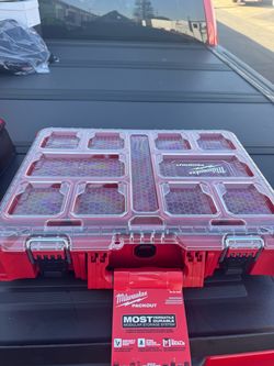 Pack out organizer