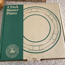BN Longaberger Pottery 4-Pack Dinner Plates