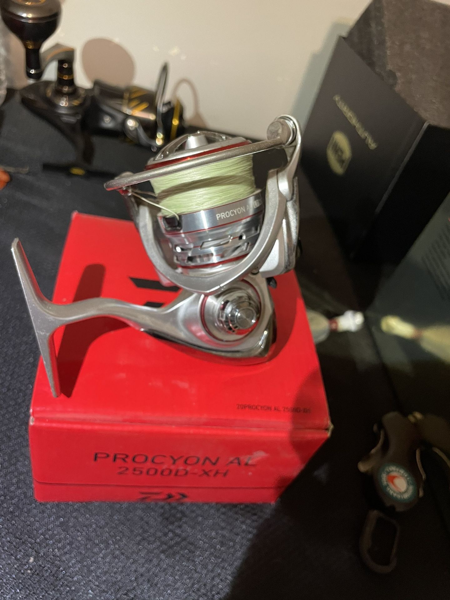 Daiwa Procyon AL 2500D-XH