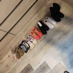Size 2Y Kids Shoes For 6, 7 And 8 Year's Old
