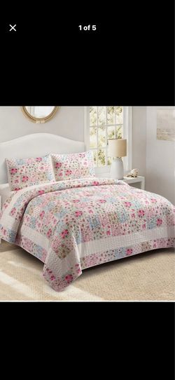 Ditsy Pink Floral Cottagecore Queen Printed Quilt Set