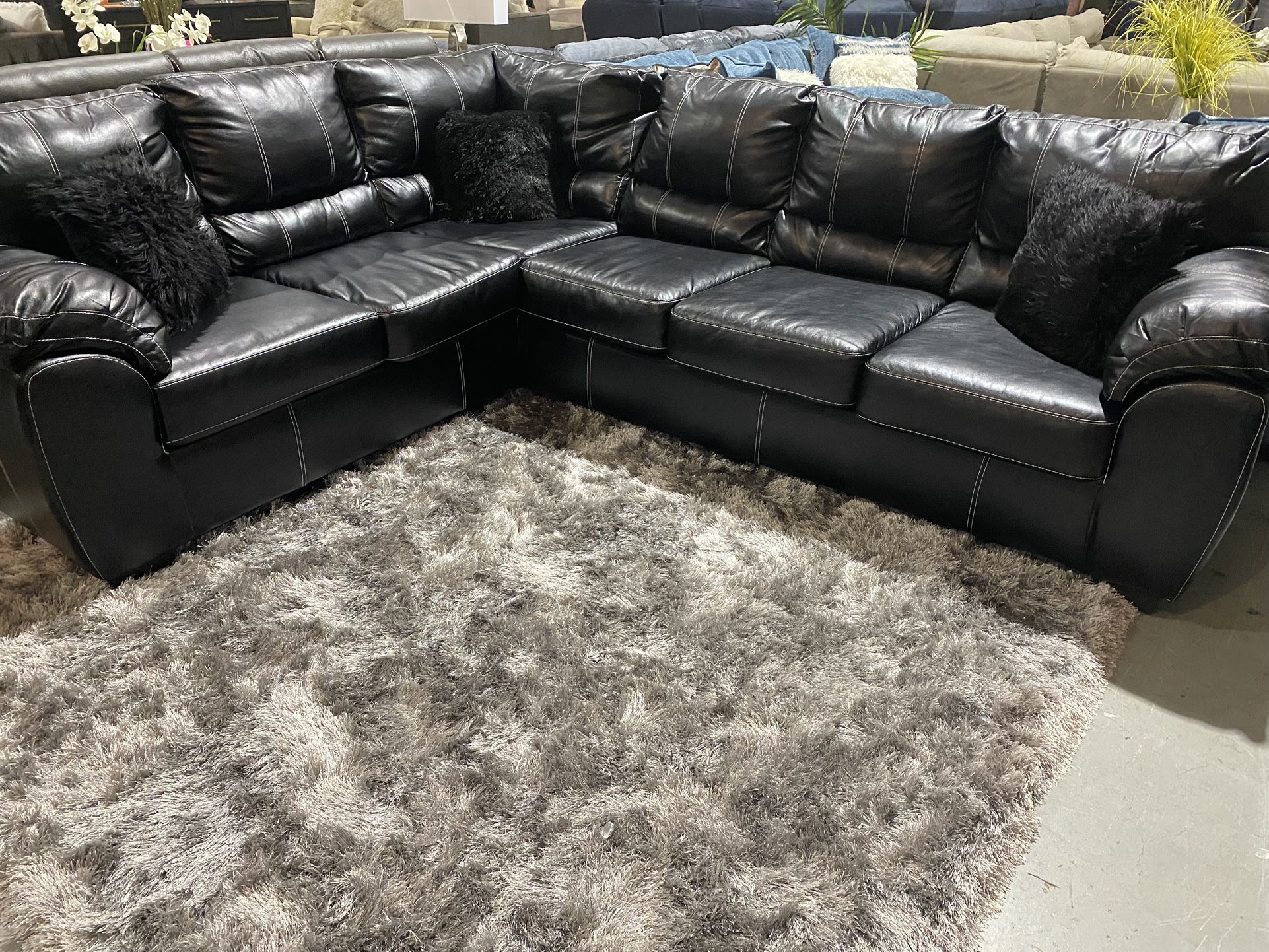 Sectional Sofa 